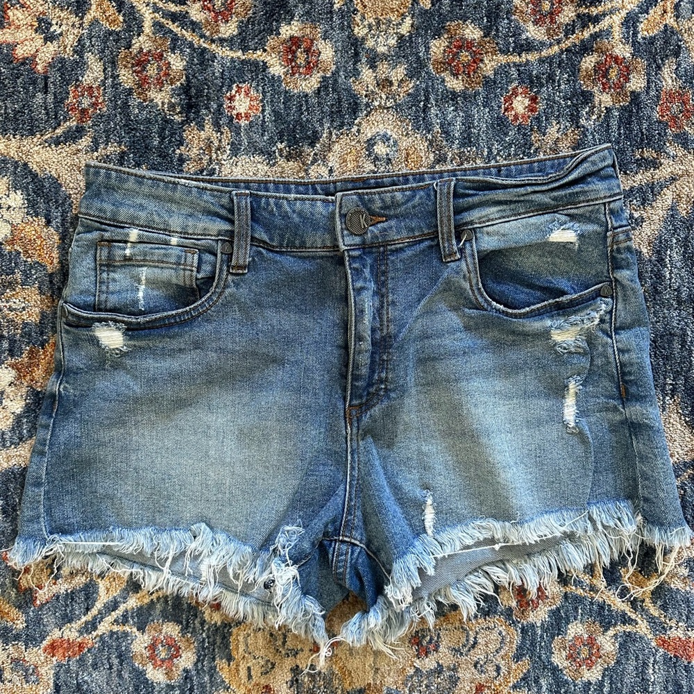 Kut from the Kloth Jane high rise denim medium wash shorts size 4